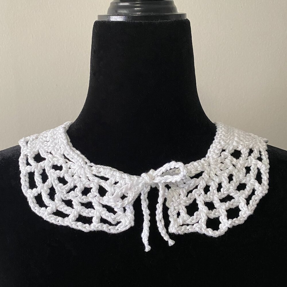 Handmade Crochet White Cotton Small Collar Neckwear Accessory